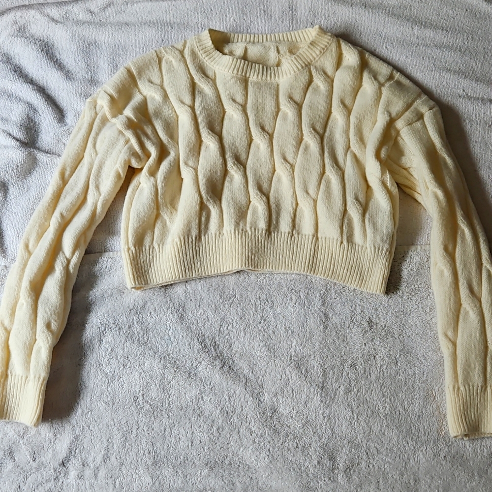 Sweater Shorts Set